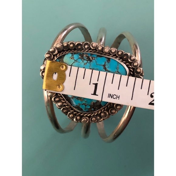 Vintage Native American Turquoise & Sterling Silver Tri-Shank Cuff Bracelet - Picture 12 of 14